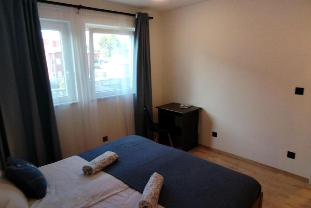 Cute Apartment Marla Art Close To Center Pula Bagian luar foto