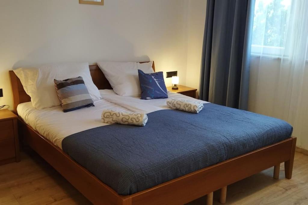 Cute Apartment Marla Art Close To Center Pula Bagian luar foto
